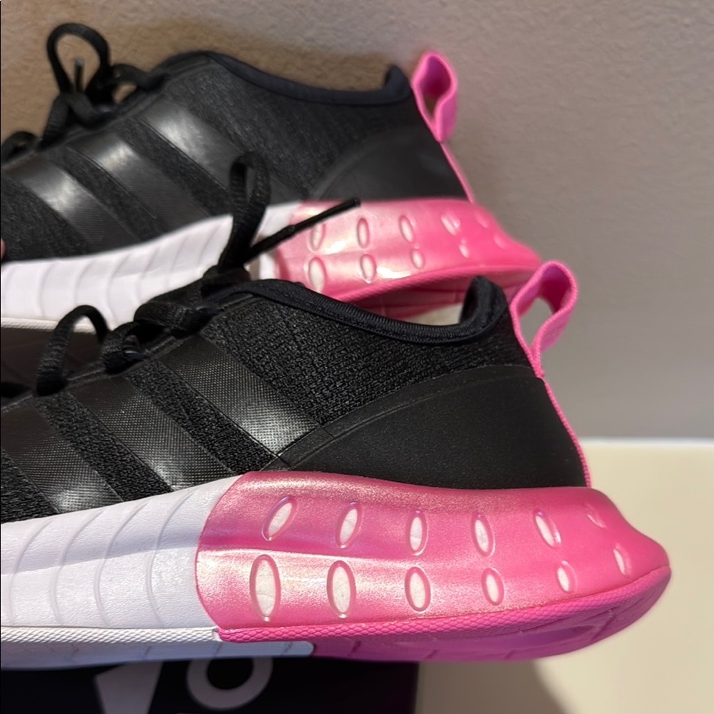Adidas Kaptir Super Women’s Size 7.5 Running Shoes Black w/ Pink FZ2788 - Picture 6 of 11